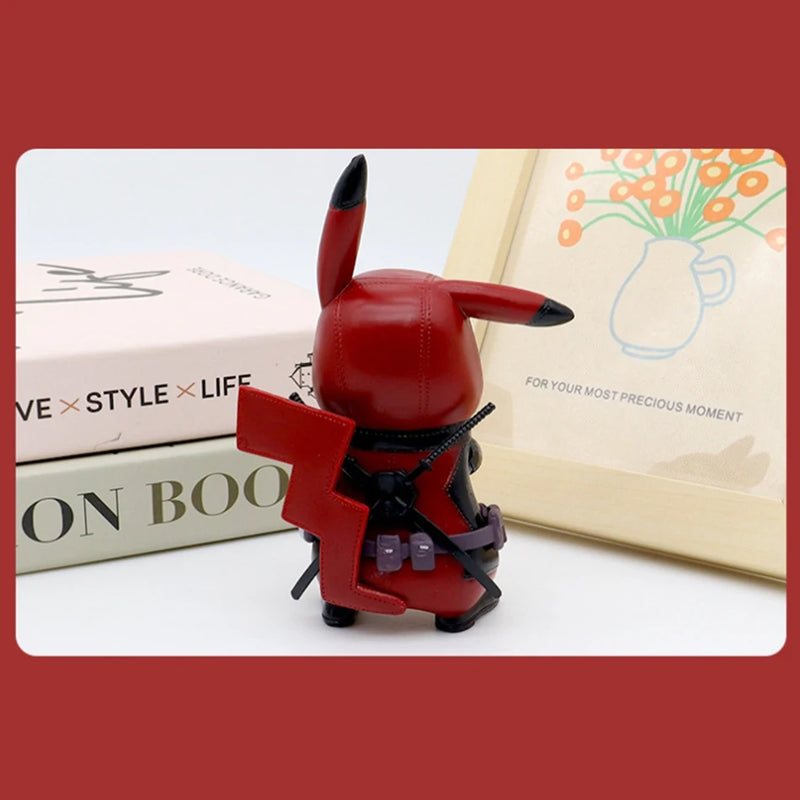 Boneco Pikachu Versão DeadPool